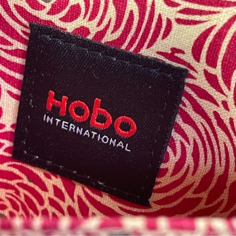 HOBO Black Leather Crossbody bag and organizer